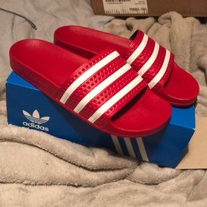 adidas adilette slides red